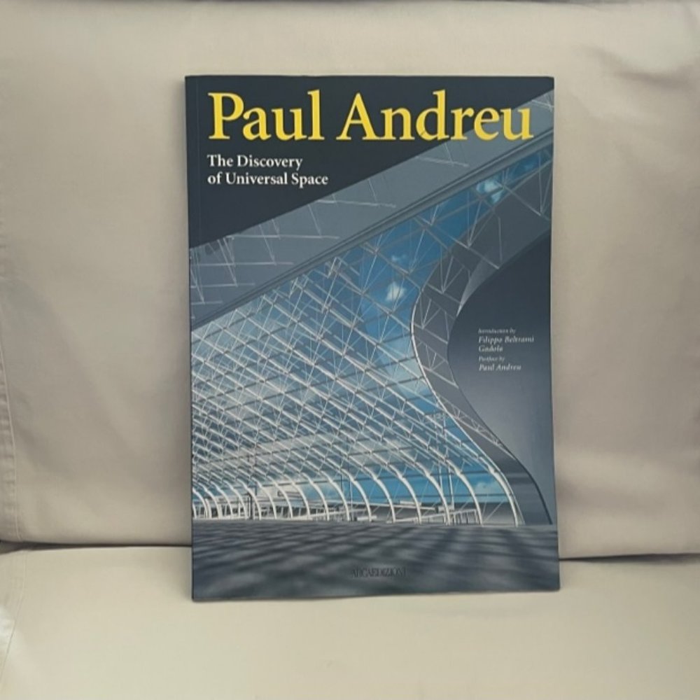 The Discovery of Personal Space by Paul Andreu Architecture Book